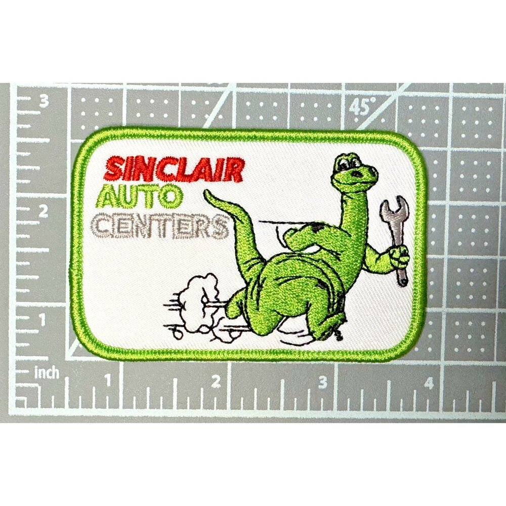 Sinclair Auto Centers Dino Premium 3in Embroidered Iron-on Patch - Picture 2 of 3